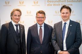  Eröffnung Produktionsgebäude mit: Oliver Engelhard, Boris Rhein (hessischer Ministerpräsident), Richard Engelhard 